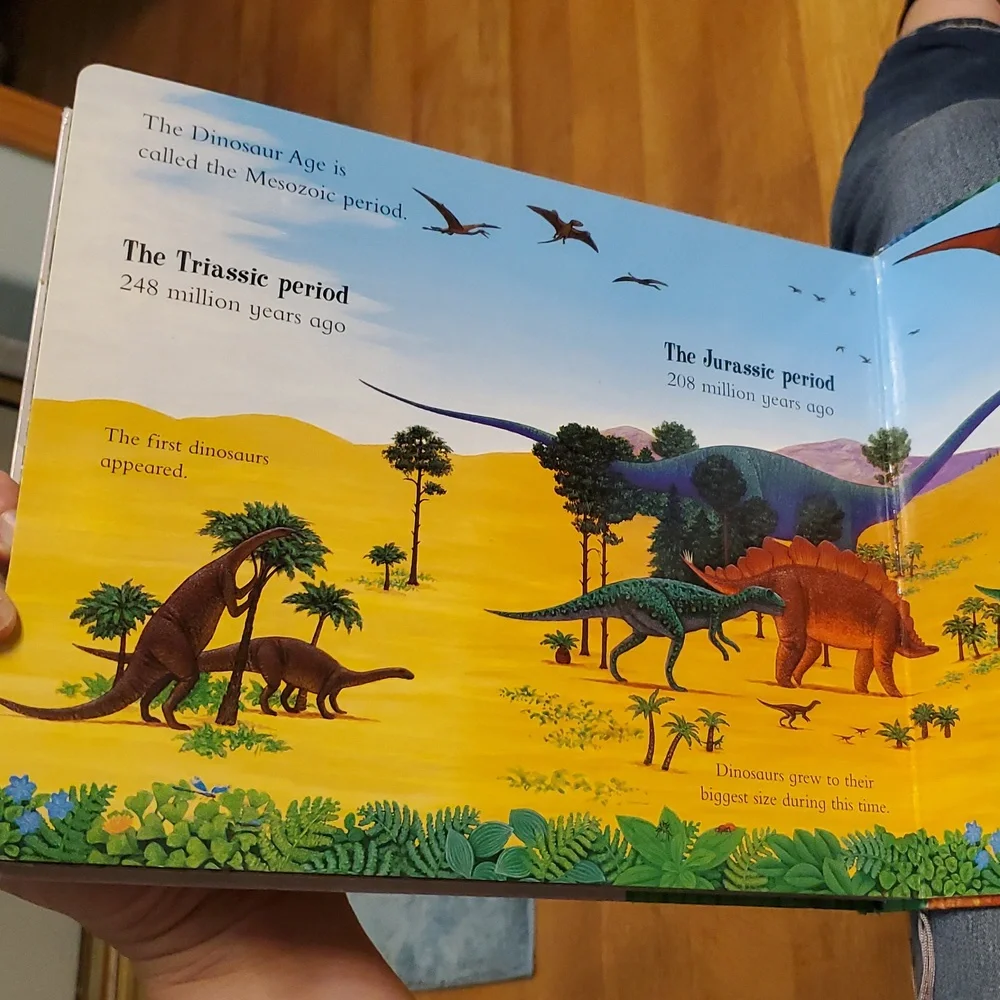 Jigsaw Dinosaurs‎ Puzzle Book